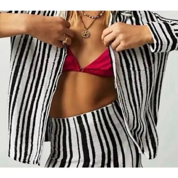Free People Stripe Cardigan Bash Sweater oversize black & white slouchy medium - Picture 16 of 16